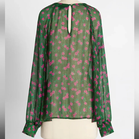 ModCloth Winter Roses Green Floral Blouse Size L - Picture 2 of 8